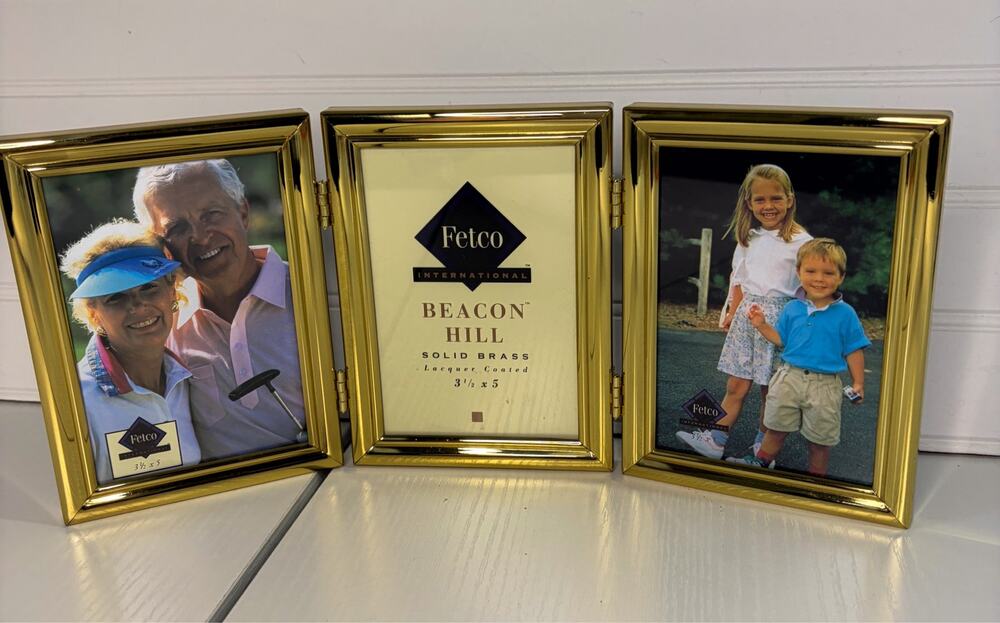 Fetco International Beacon Hill Solid Brass Picture Frames Tri Fold 5" X 3.5"